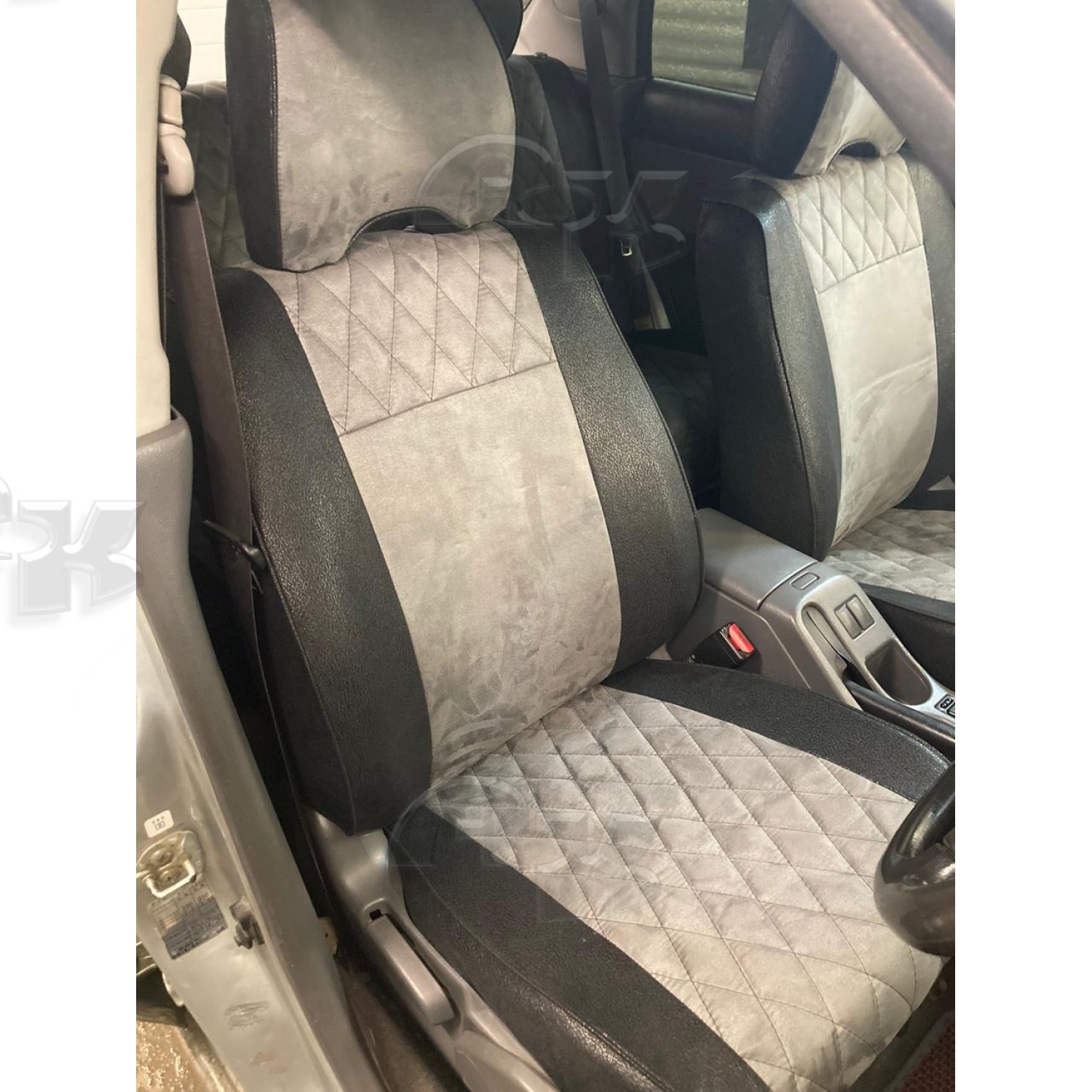 Чехлы из экокожи Subaru Impreza II+r+r2 [GG] 11.2000-08.2007 универсал, без выступа (Мод.171.0) Автокомфорт