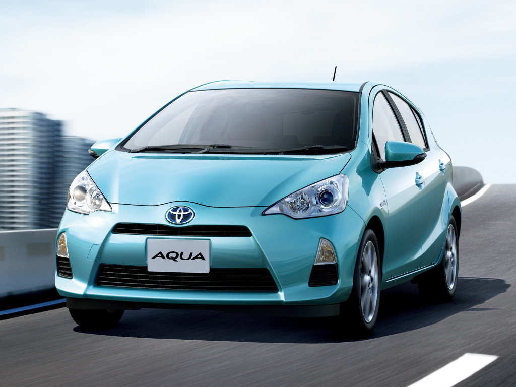 Коврики в салон EVA Toyota Aqua до 2015 года 21.5 см
