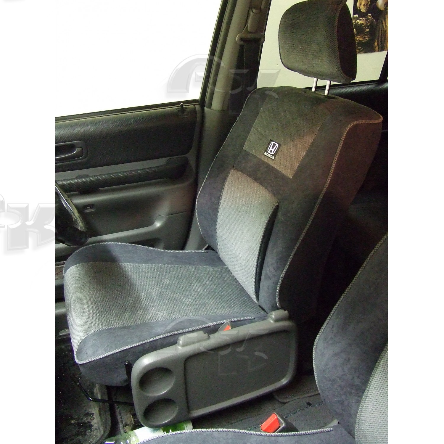 Чехлы из экокожи Honda CR-V I+r [RD1,RD2] 10.1995-08.2001 пр.р. подг.без отверстий (Мод.033.0) - St Автокомфорт