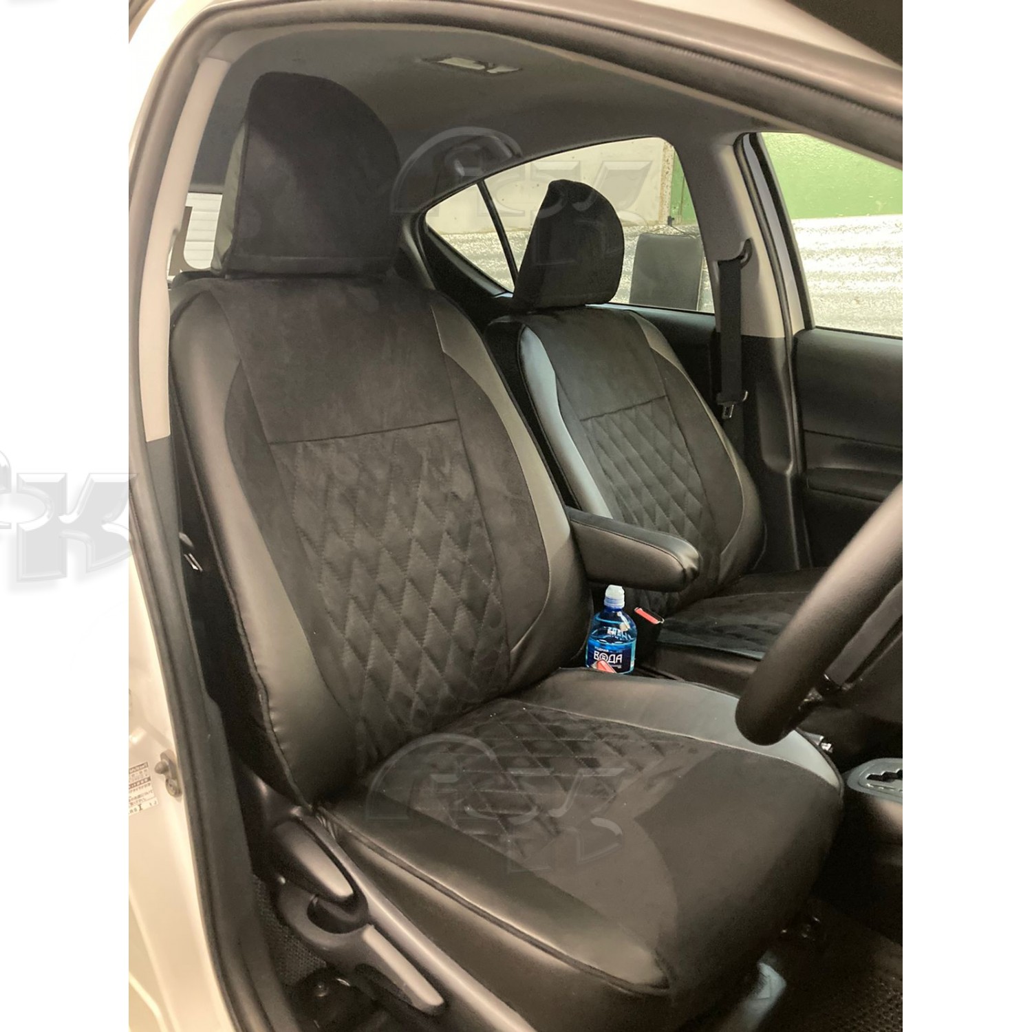 Чехлы из экокожи Toyota Aqua I+r [P10] 11.2011-05.17 60/40 hybrid (Мод.430.0) Автокомфорт