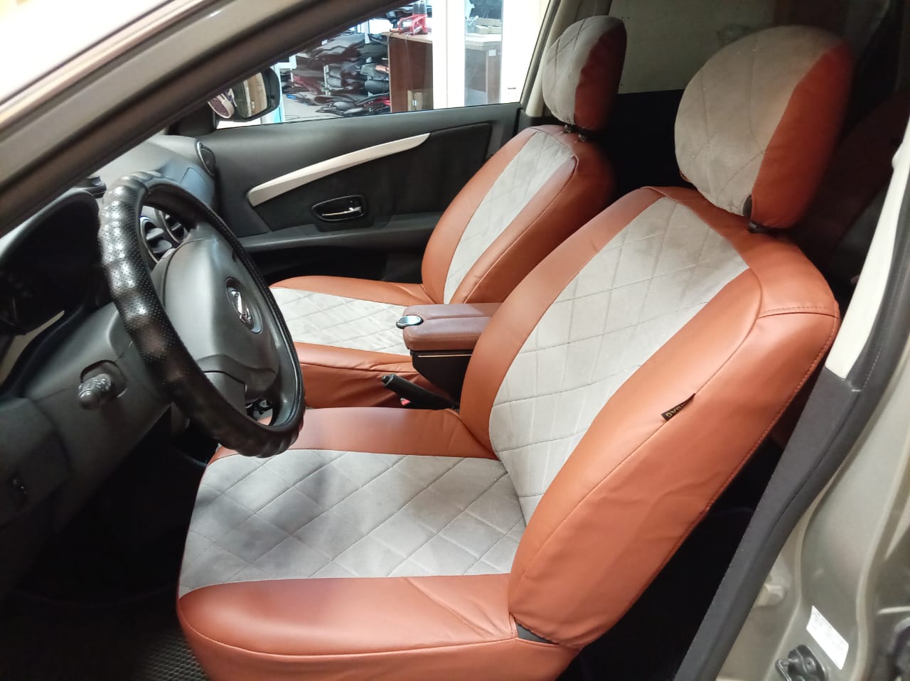 Чехлы Nissan Almera 2012-  60\40 Автостиль