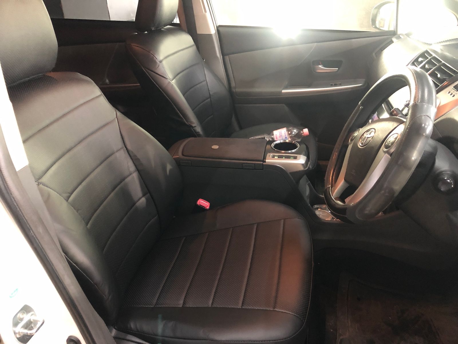 Чехлы Toyota Prius 40 Альфа Автостиль
