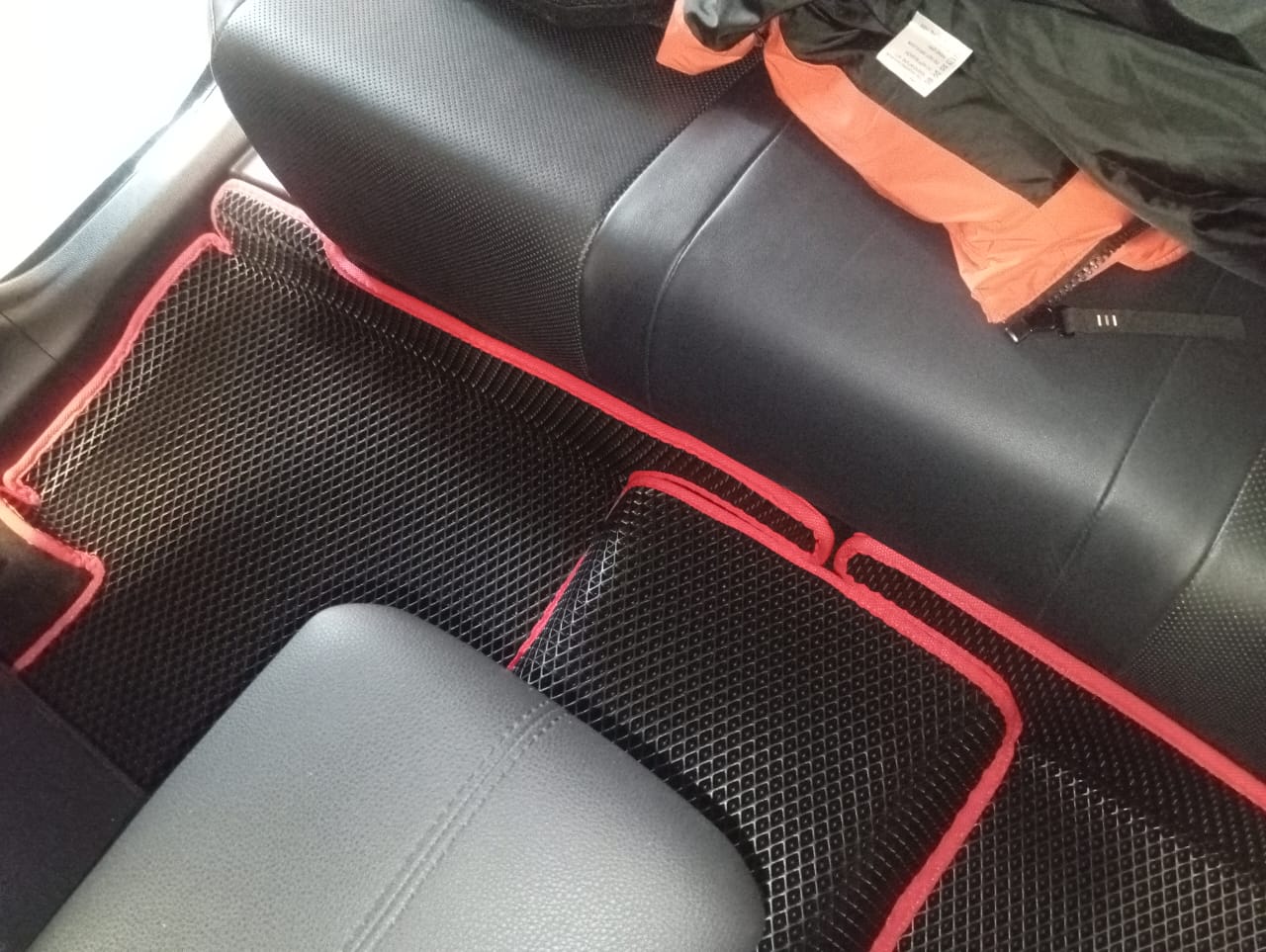 Коврики в салон 3D EVA Toyota Rav4 50 НЕ ГИБРИД 2018-н.в. ПРАВЫЙ руль