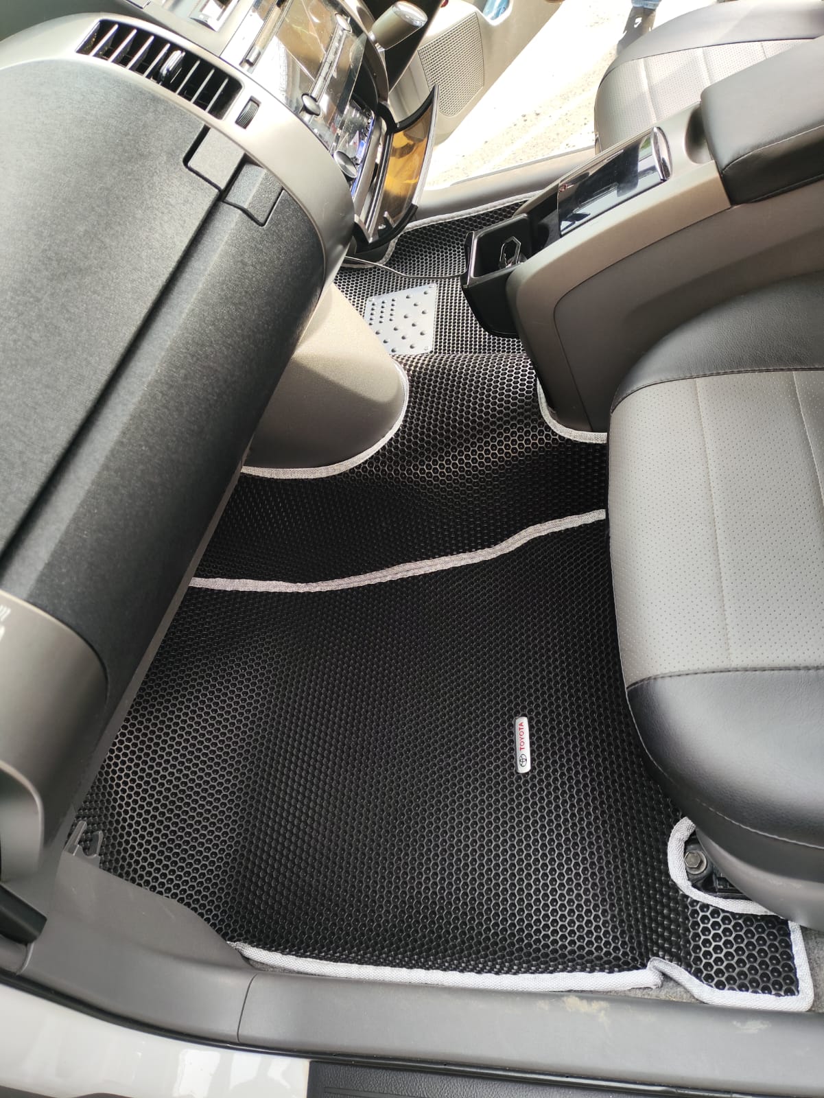 Коврики в салон EVA 3D Toyota Prius 20 2003 - 2011