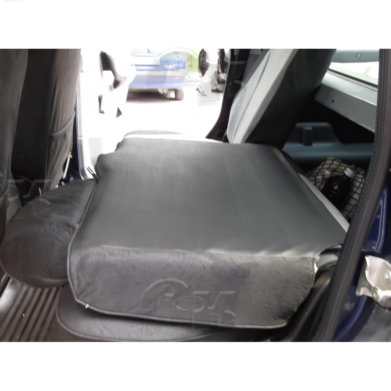 Чехлы из экокожи UAZ Патриот I (SsangYong Rexton) [3163] 08.2005-09.2014 кор.салон (Мод.276.0) Автокомфорт