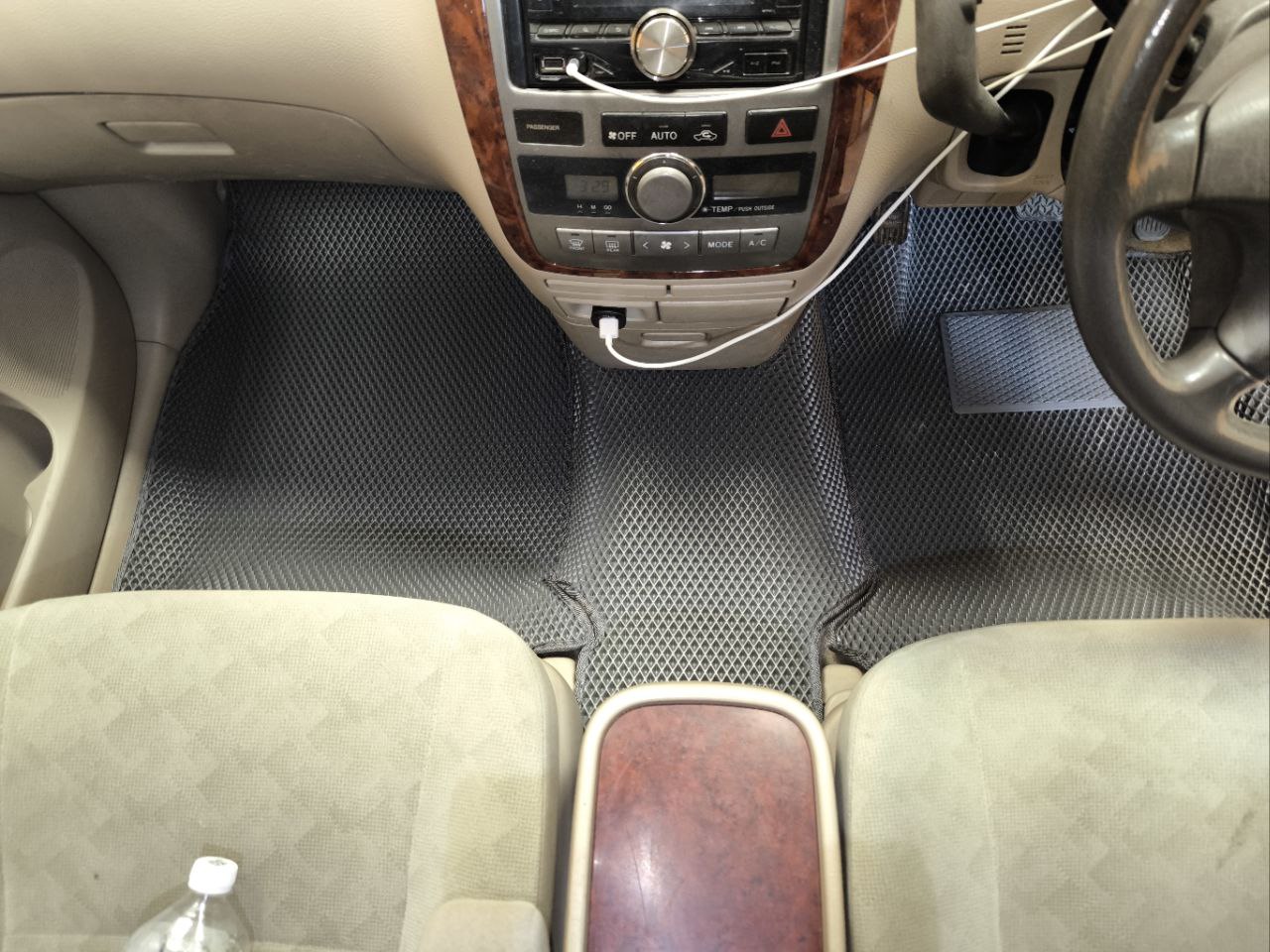 Коврики в салон EVA 3D Toyota  Ipsum ACM 21 / 26 2001-2009