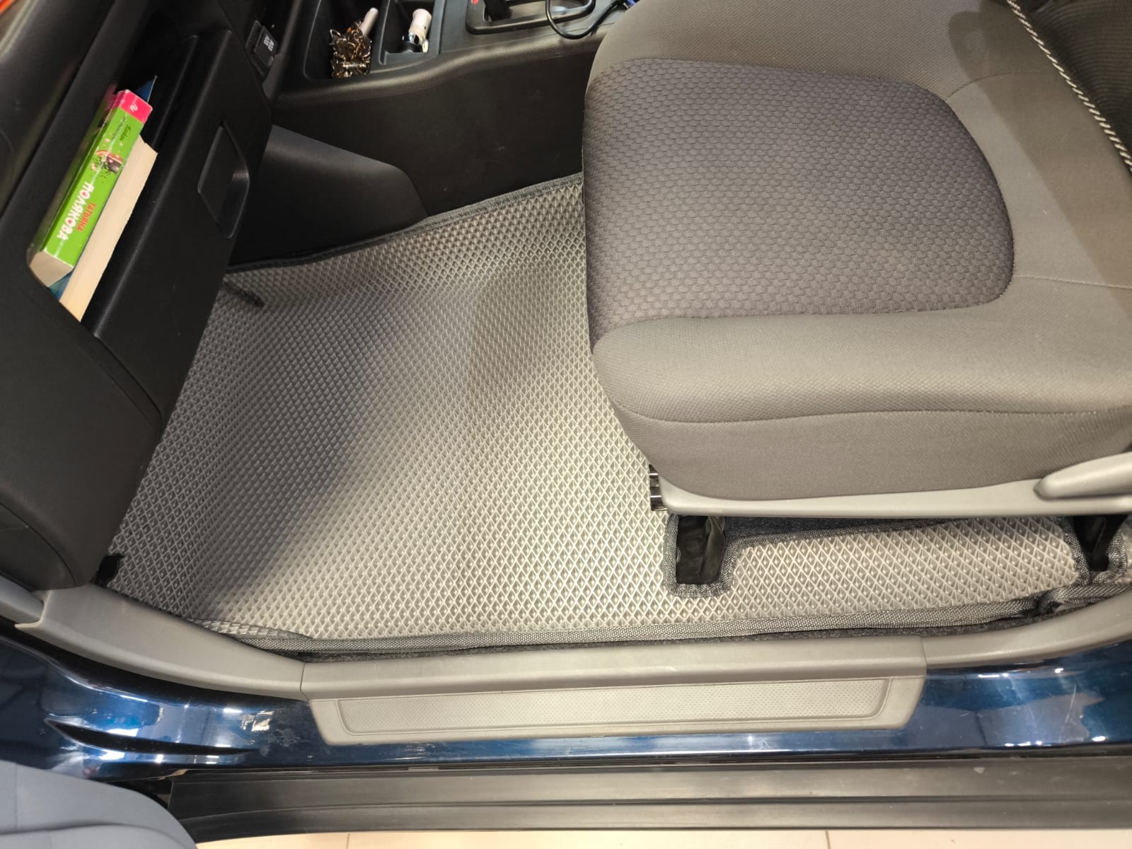 Коврики в салон EVA 3D Nissan AD Y12 2006-2016