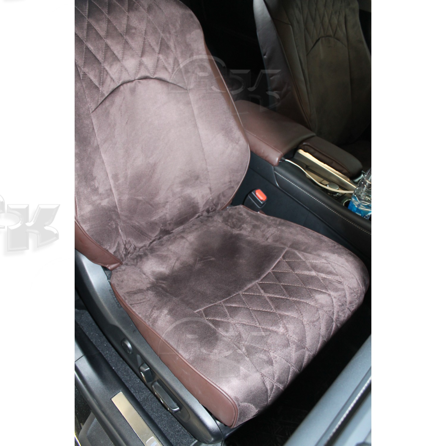 Чехлы из экокожи Lexus RX IV [AL20] 04.2015- 200t, 300, 350, 350L, 450h, 450hL (Мод.411.0) Автокомфорт