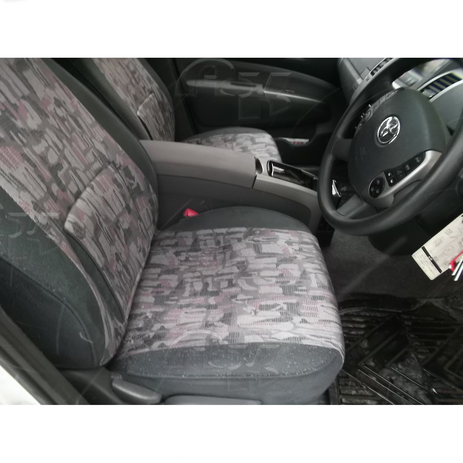 Чехлы из экокожи Toyota Prius II+r [XW20] 09.2003-04.2009 (Мод.255.0) Автокомфорт