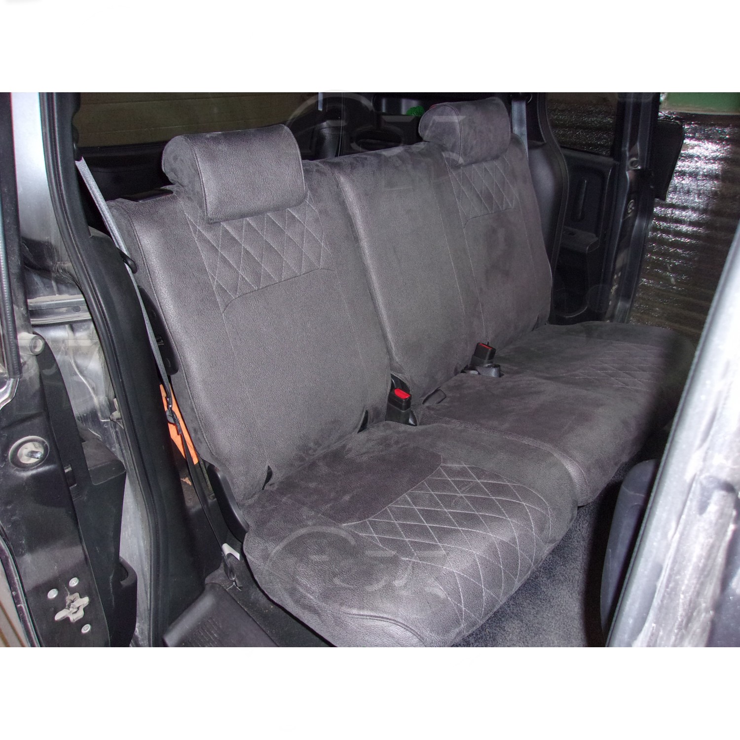 ! Чехлы из экокожи Honda Freed Spike 2008-2016 (60/40) Автокомфорт