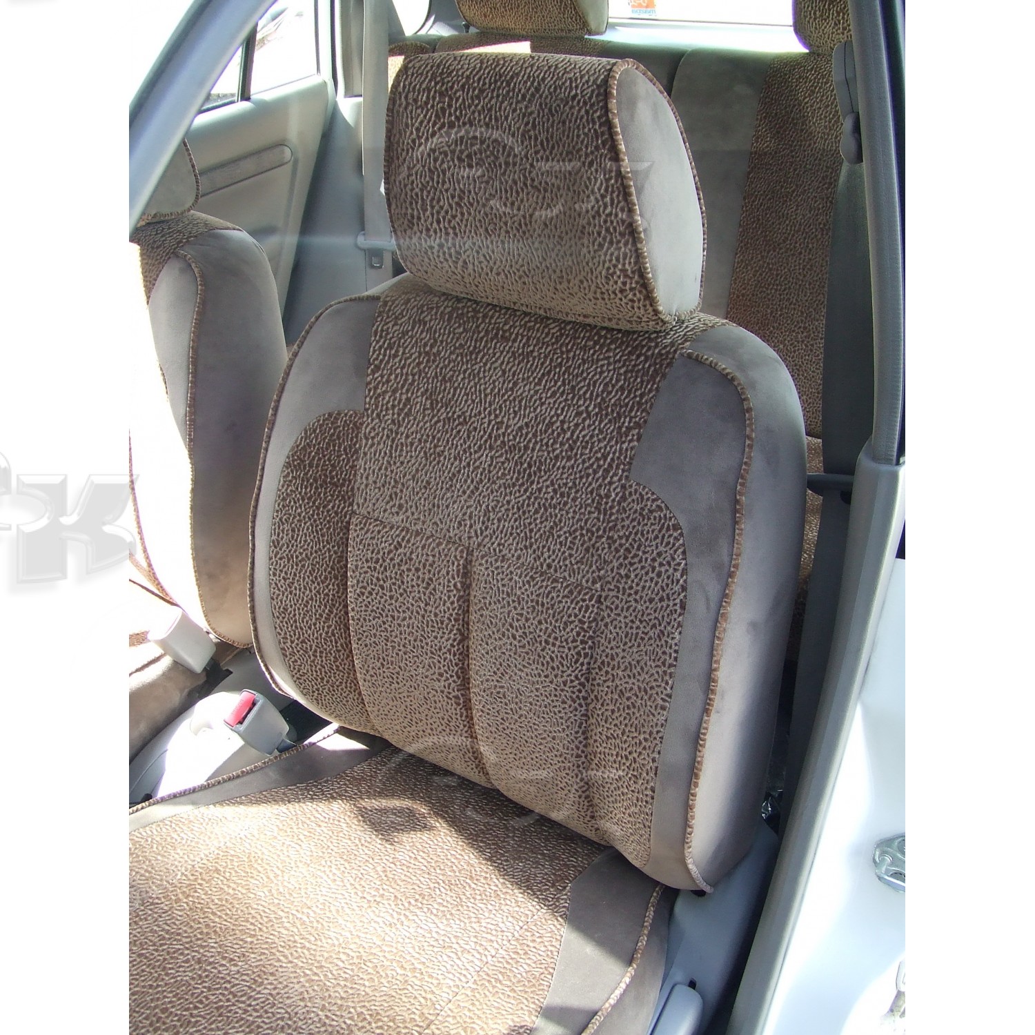 Чехлы из экокожи Mazda Demio I+r [DW] 08.1996-07.2002 (Мод.093.0) Автокомфорт