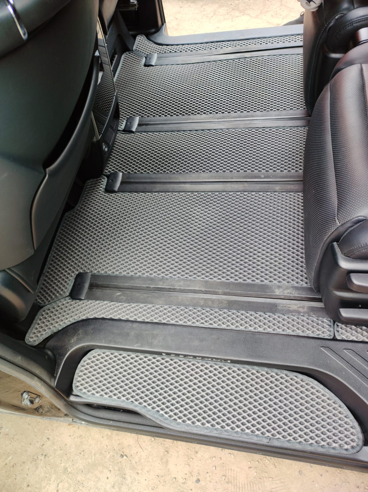 Коврики в салон EVA Toyota Alphard / Vellfire 30 40/40 ГИБРИД 2015-н.в.