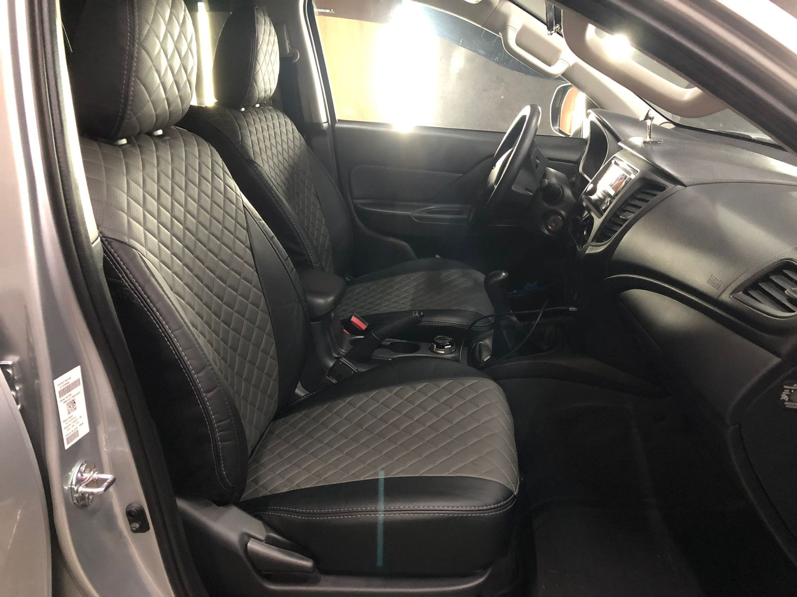 Чехлы Mitsubishi L200 2015-2023 Автопилот
