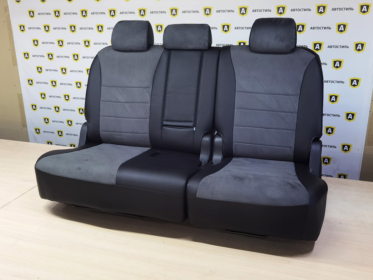 Чехлы  Honda Freed [GB] 2008-2016 (40/60) с одним перед подл (2ряда) Автокомфорт