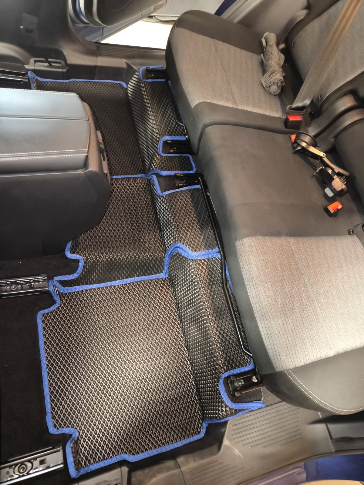 Коврики в салон EVA 3D (только на ворсовый пол) Nissan X-Trail 33 2022- Правый  руль