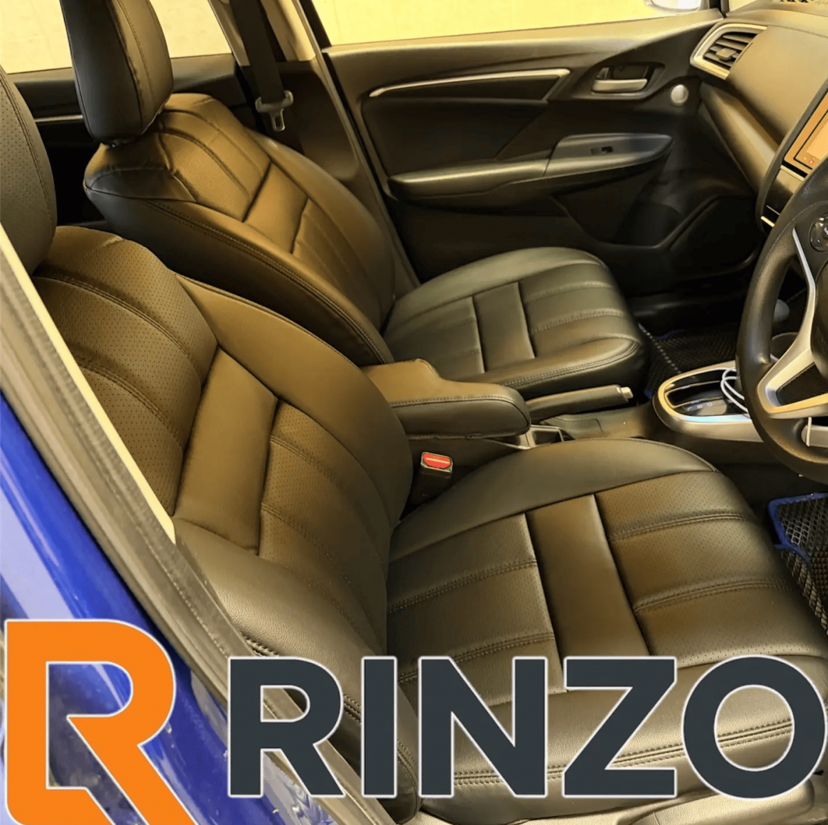 Чехлы Rinzo кожа PVC Honda Fit 2013-2020 без подл. (черный) Vector