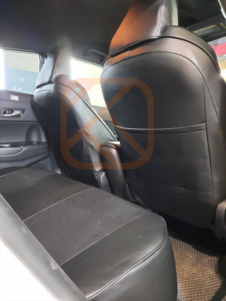 !Чехлы из экокожи Toyota C-HR I 2016- л.р.+пр.р.(Мод.440.0) Автокомфорт