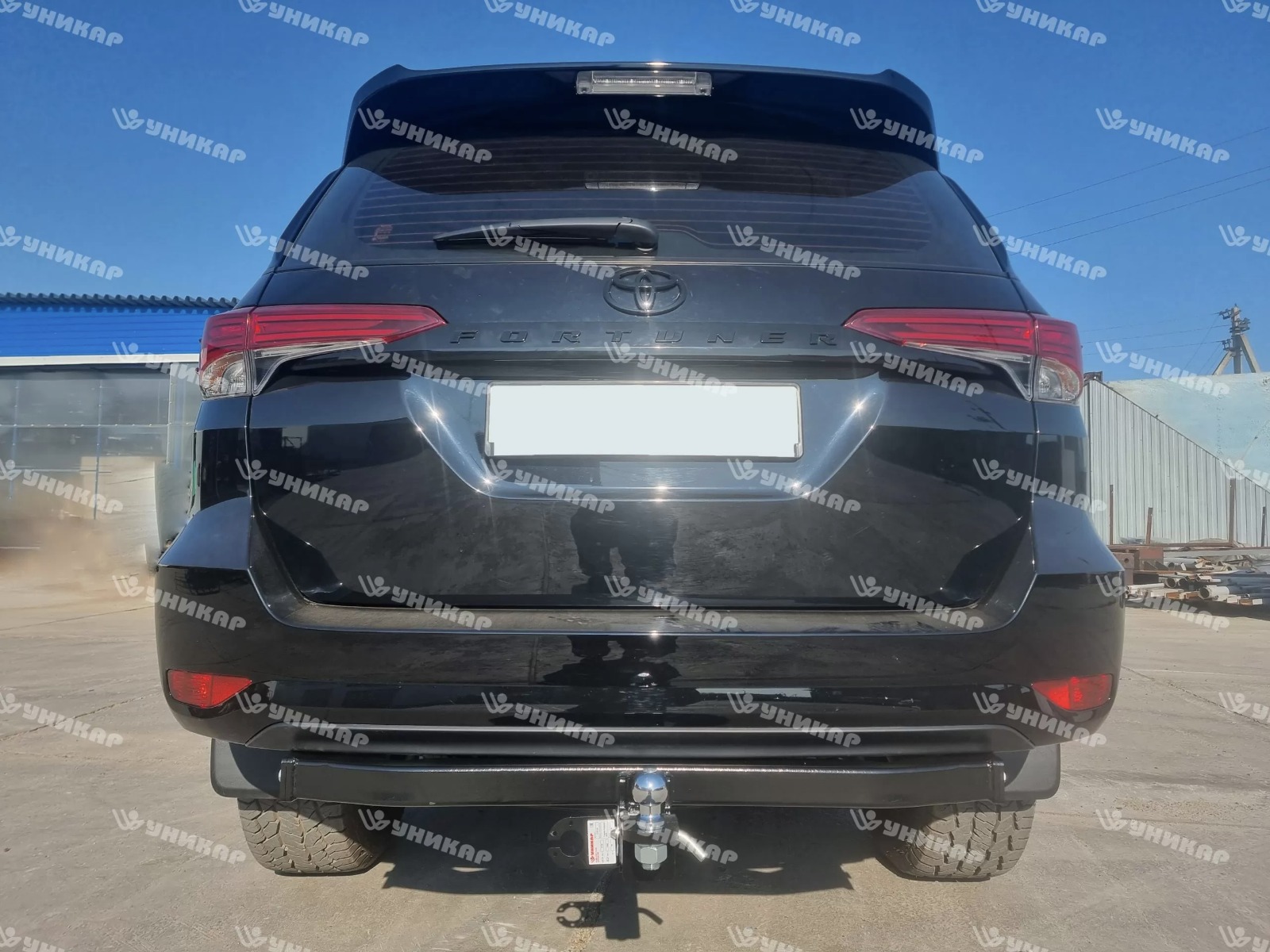 Фаркоп ТСУ Toyota Fortuner с 2015- под квадрат тип E Уникар