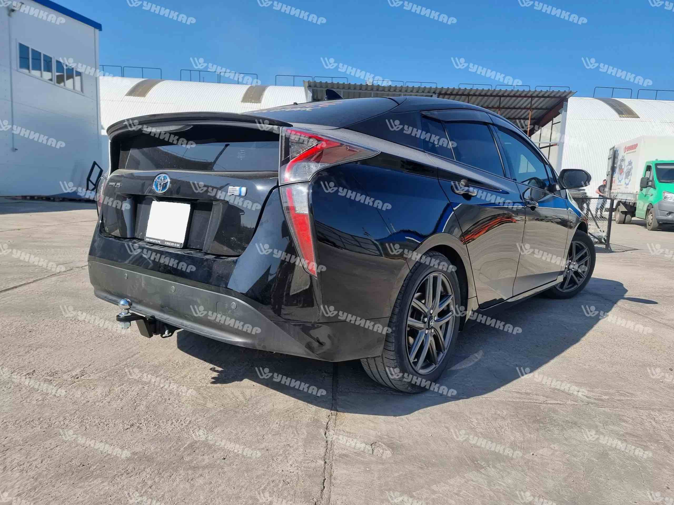 Фаркоп ТСУ Toyota Prius 50 (дорест.) , год выпуска 2015 - 2019 (тип шара E) Уникар