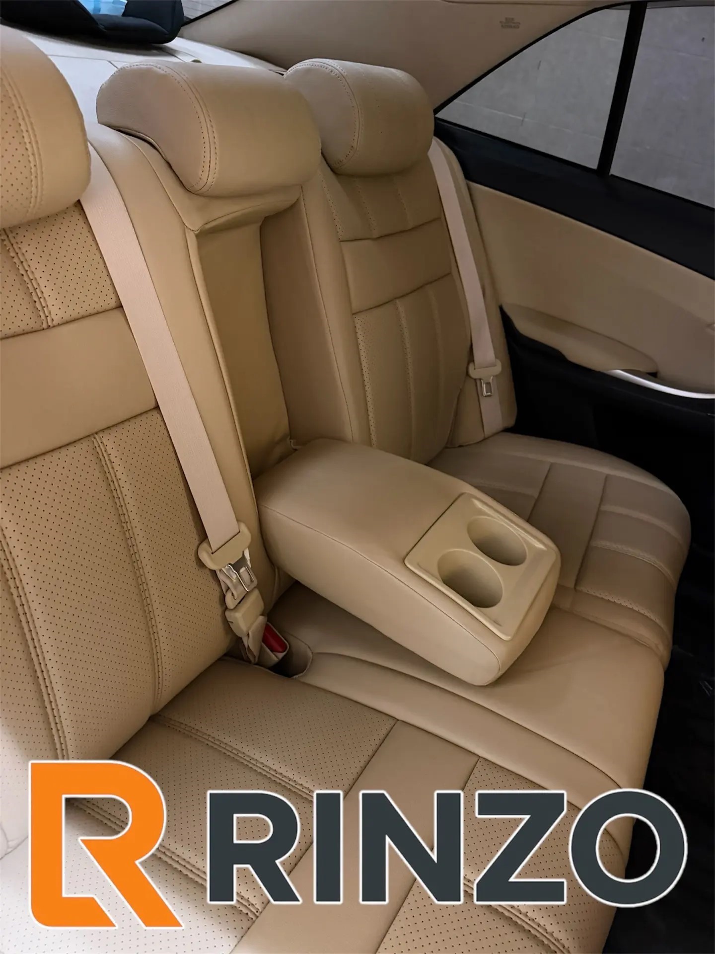 Чехлы Rinzo кожа PVC Toyota Allion/Toyota Premio (260) 2007- 2021 (бежевый) Vector