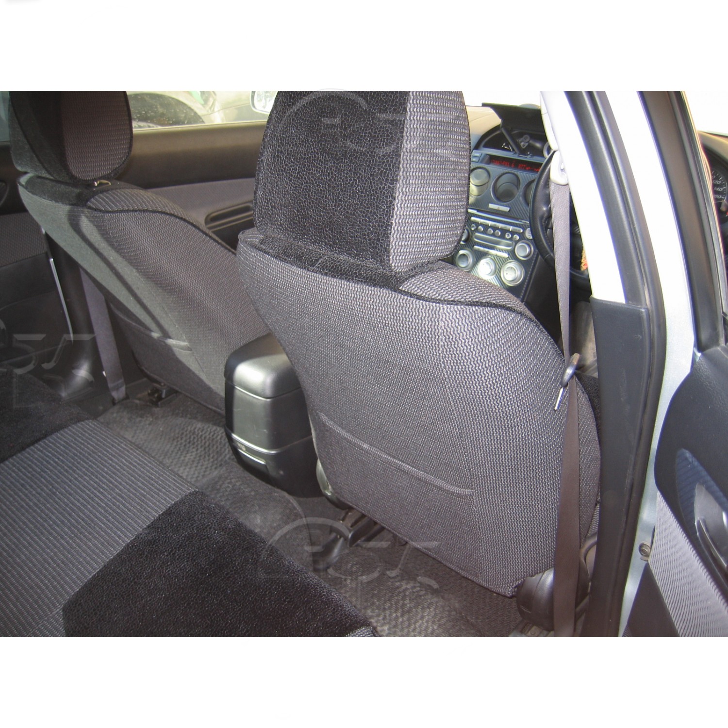Чехлы из экокожи Mazda Atenza I+r [GG] 05.2002-12.2007 хэтчбэк, универсал (Мод.090.0) Автокомфорт
