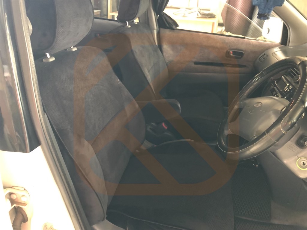 Чехлы из экокожи Toyota Ipsum / Gaia SXM10 05.1996-04.2001 (Мод.223.0) - 2 ряда Автокомфорт/