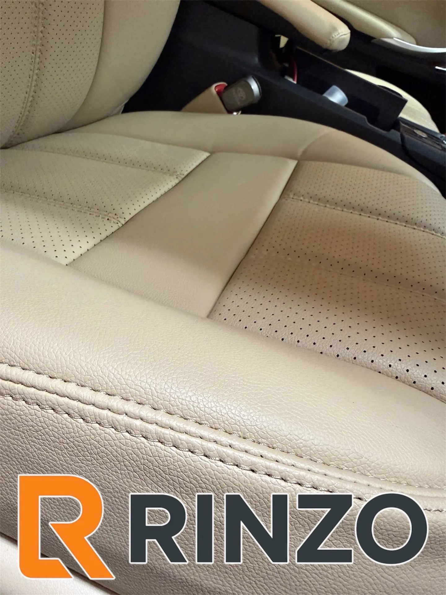 Чехлы Rinzo кожа PVC Toyota Allion/Toyota Premio (260) 2007- 2021 (бежевый) Vector