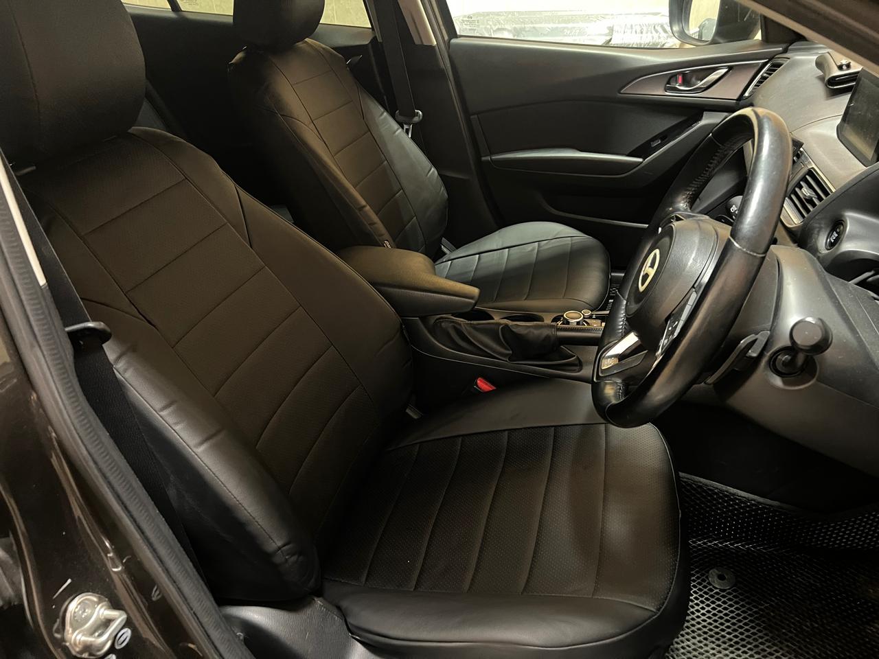 Чехлы Mazda 3 / Axela 2013-2019 хэтчбэк Автопилот