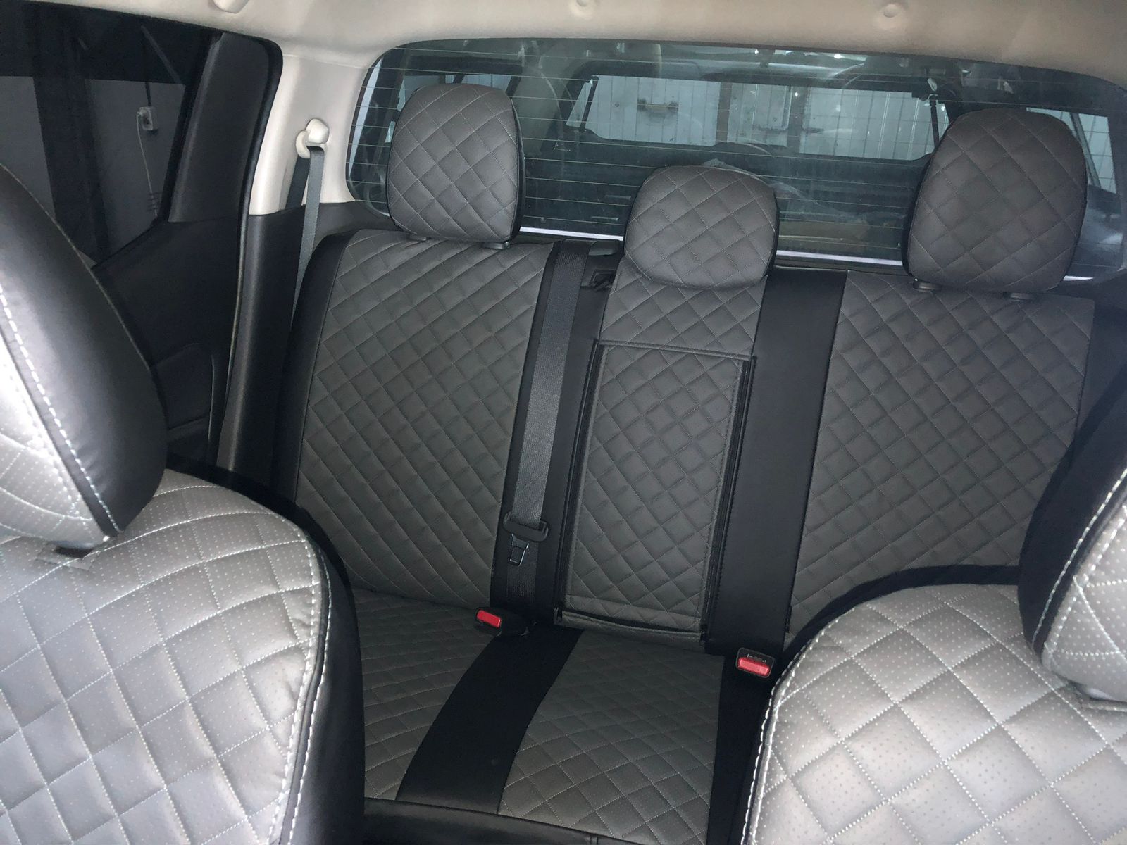 Чехлы Mitsubishi L200 2015-2023 Автопилот