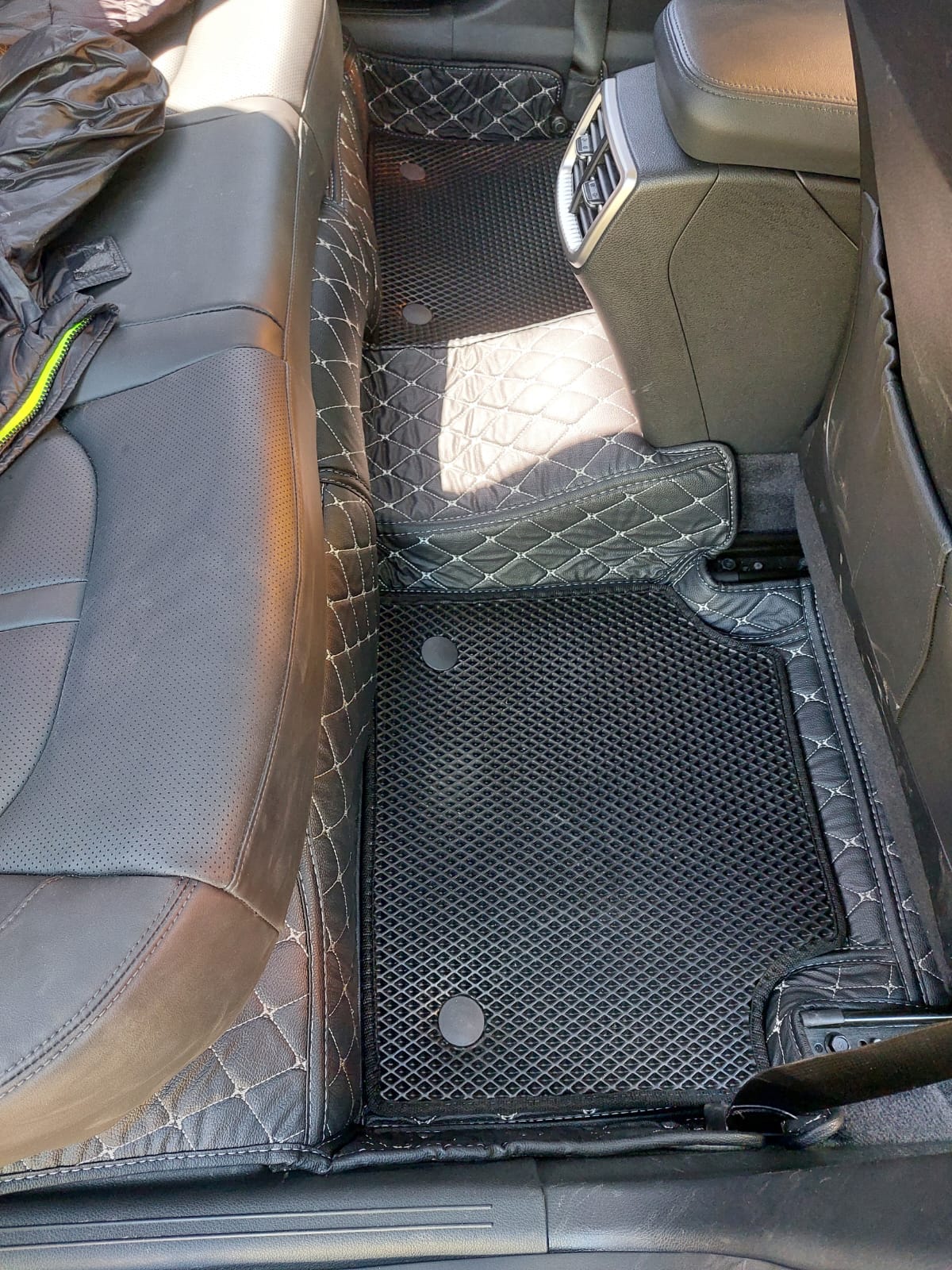 Кожаные коврики 3D в салон Kia K5 (DL) 2019 -  н.в