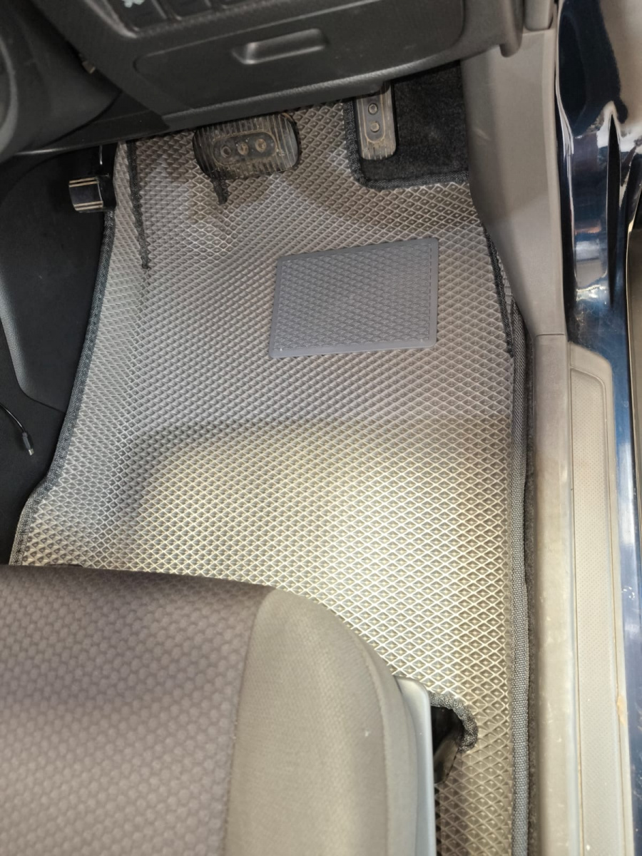 Коврики в салон EVA 3D Nissan NV150 AD Y12 2016-