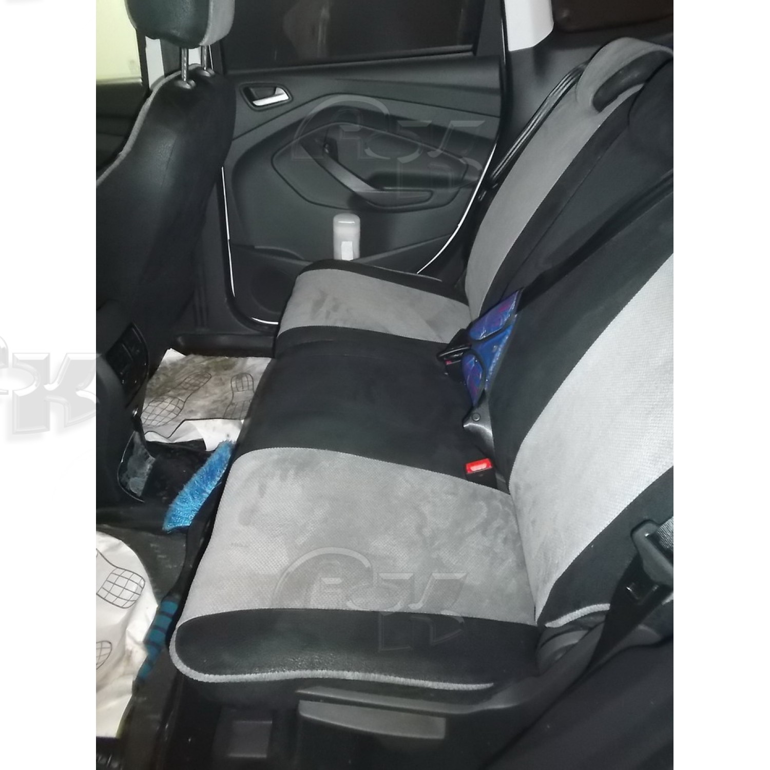 Чехлы из экокожи Ford Kuga II [CBS] 02.2013-03.2017 (Мод.325.0) Автокомфорт