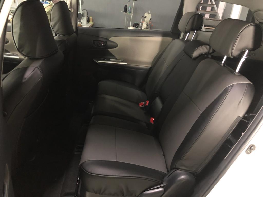 Чехлы из экокожи Toyota Wish 20 04.2009- (Мод.308.0) - 2 ряда Автокомфорт