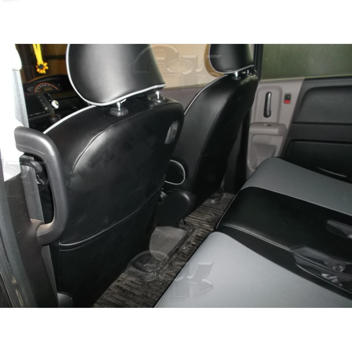 Чехлы из экокожи Honda Freed 60/40 [GB] 05.2008-08.2016  с 2 перед подлок (Мод.363.0) - 2 ряда Автокомфорт