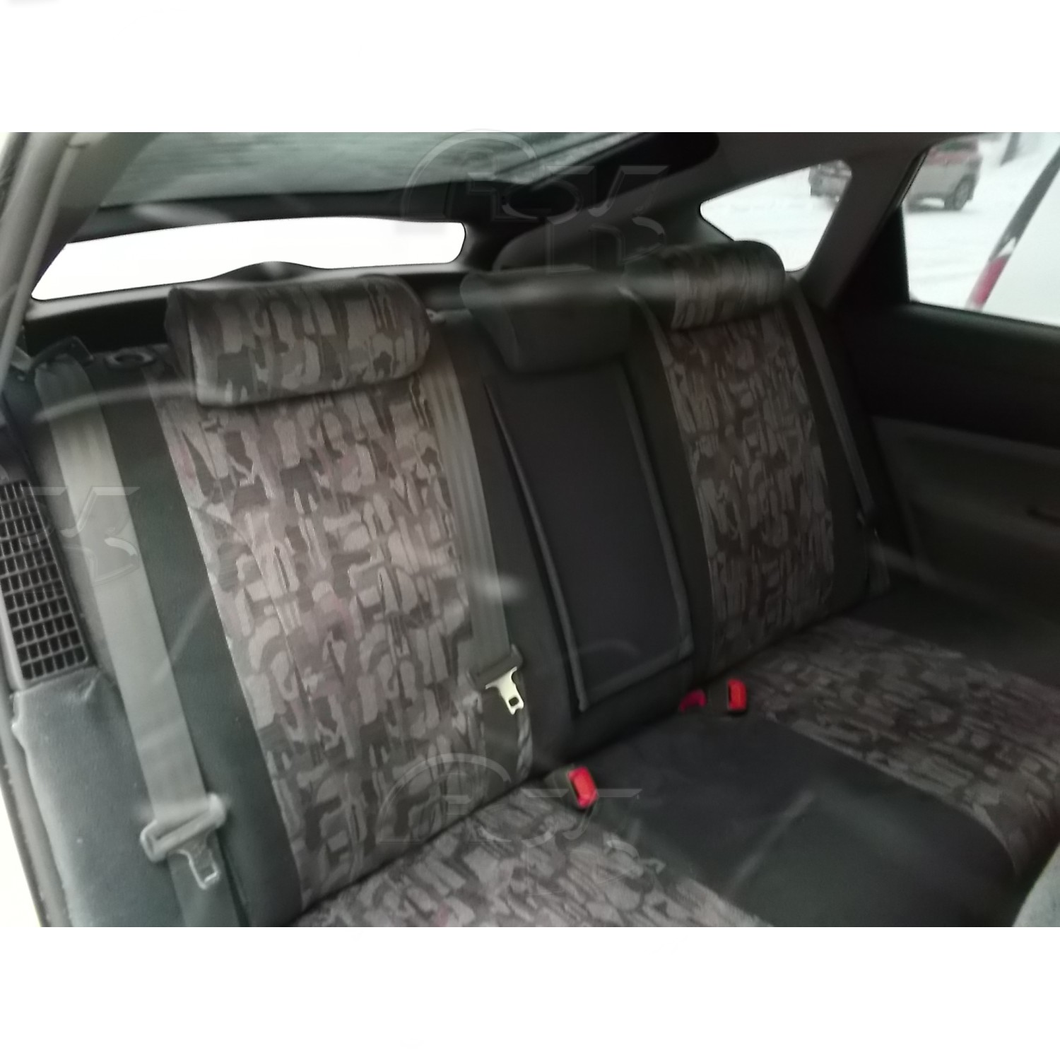 Чехлы из экокожи Toyota Prius II+r [XW20] 09.2003-04.2009 (Мод.255.0) Автокомфорт