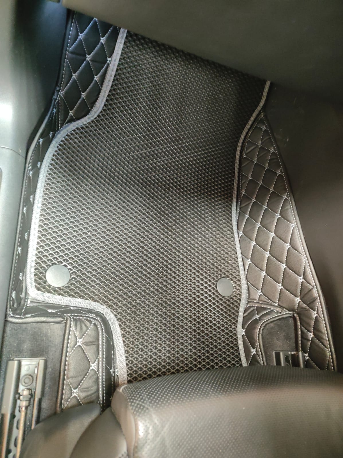Кожаные коврики в салон Volkswagen Passat B8 2015 - 2021