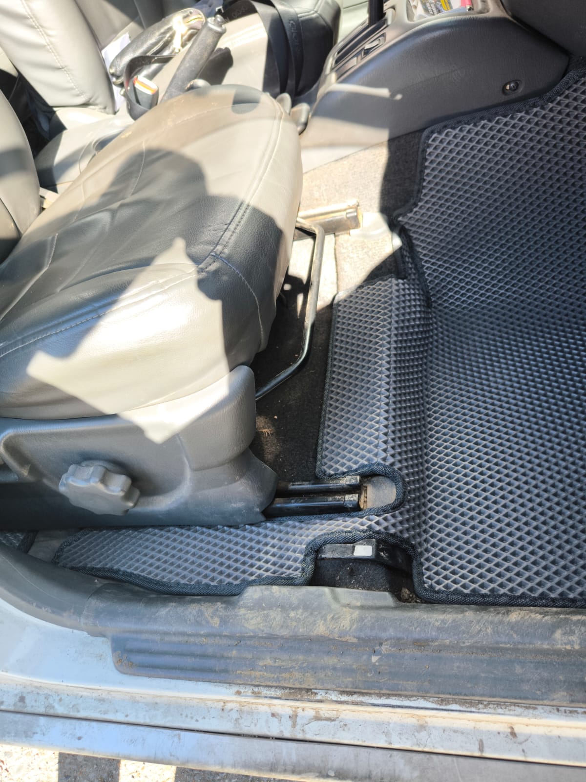 Коврики в салон EVA 3D Suzuki Escudo 1998-2005 Правый руль