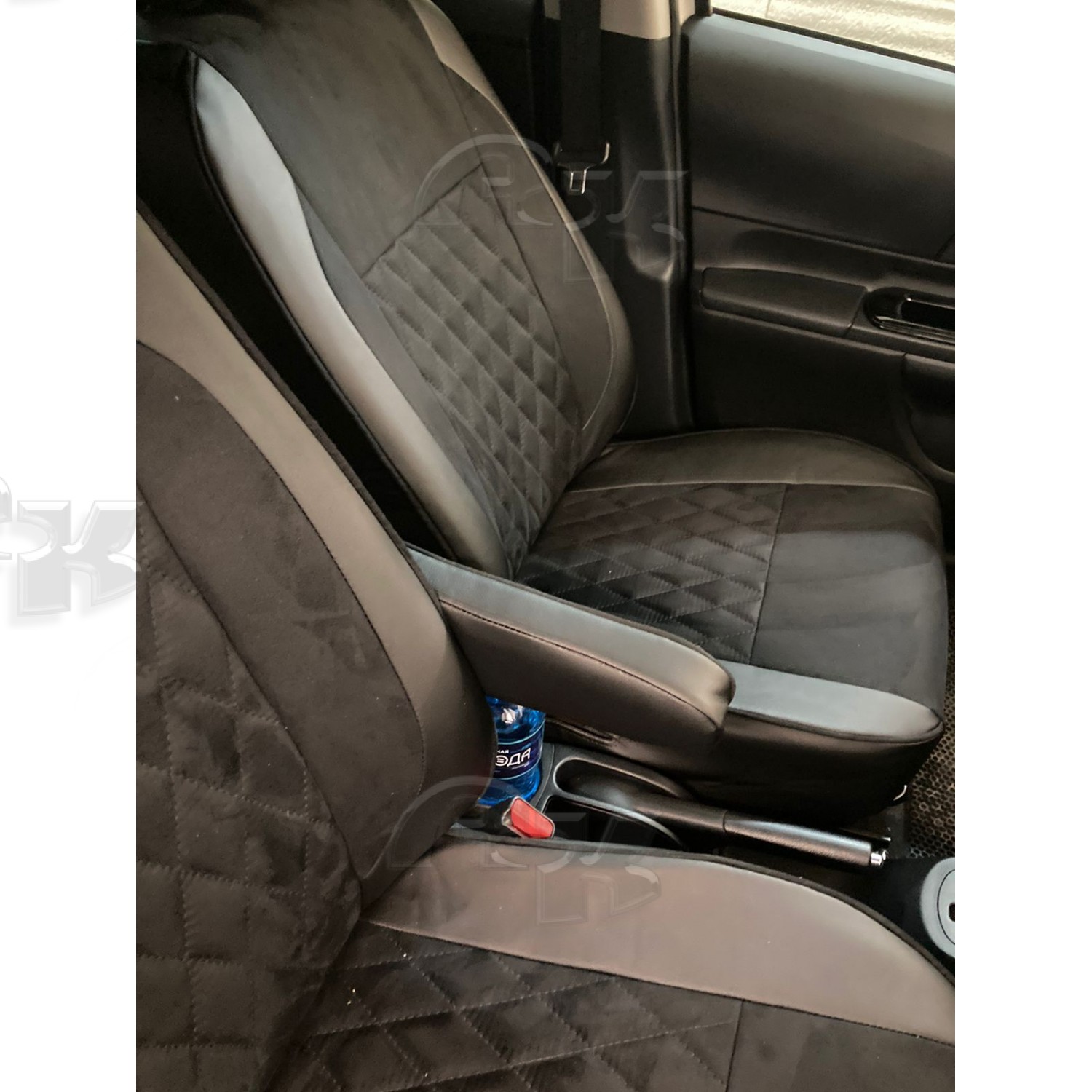 Чехлы из экокожи Toyota Aqua I+r [P10] 11.2011-05.17 60/40 hybrid (Мод.430.0) Автокомфорт