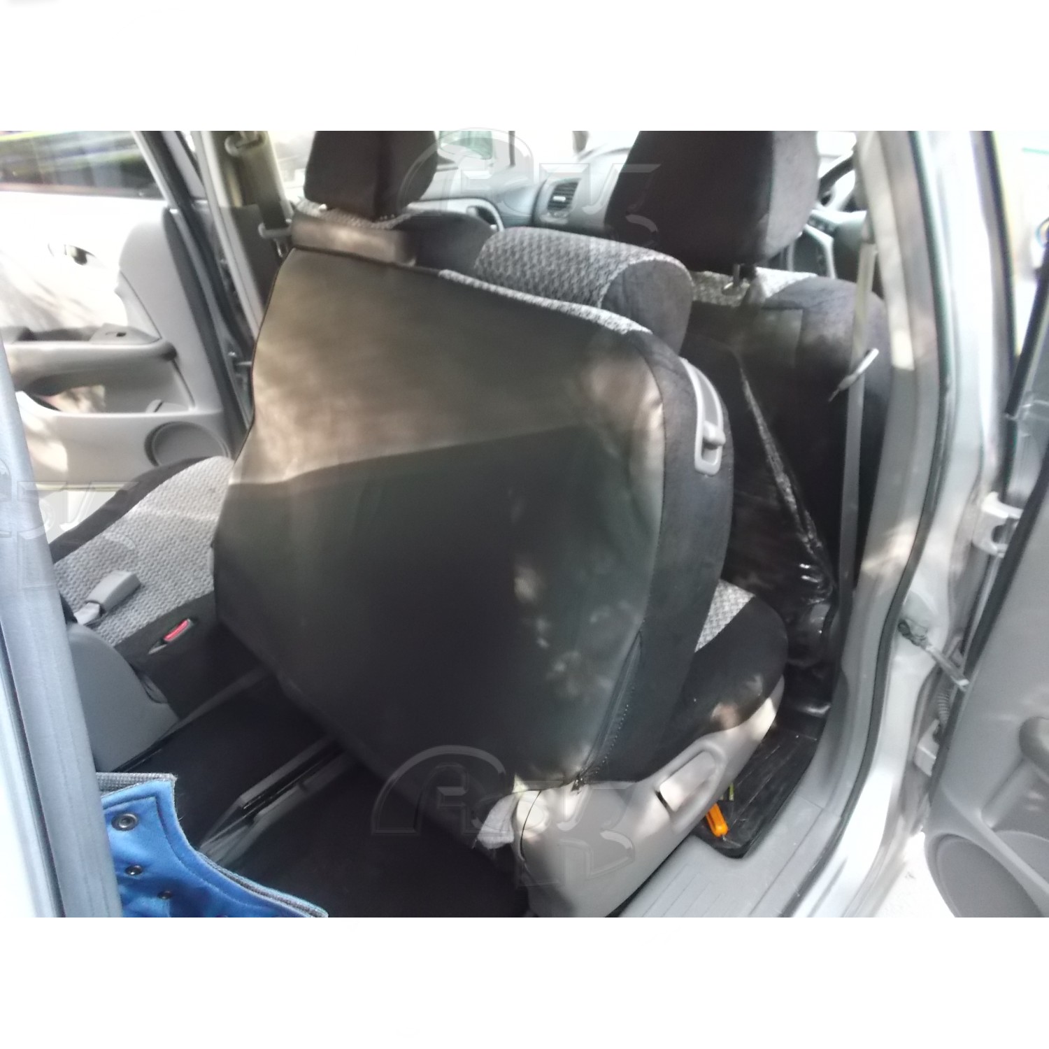 Чехлы из экокожи Honda Stream II [RT] 02.2007-08.2010 40/20/40 (Мод.032.2) - 3 ряда Автокомфорт
