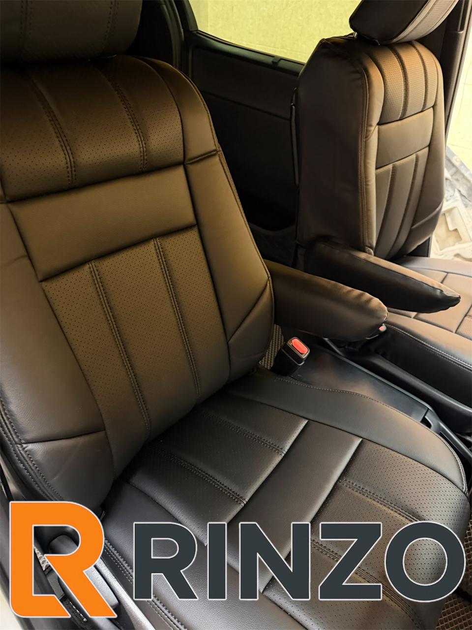 Чехлы Rinzo кожа PVC Toyota Voxy/Noah 2014-2022/ 7 мест/ два ряда (черный) Vector
