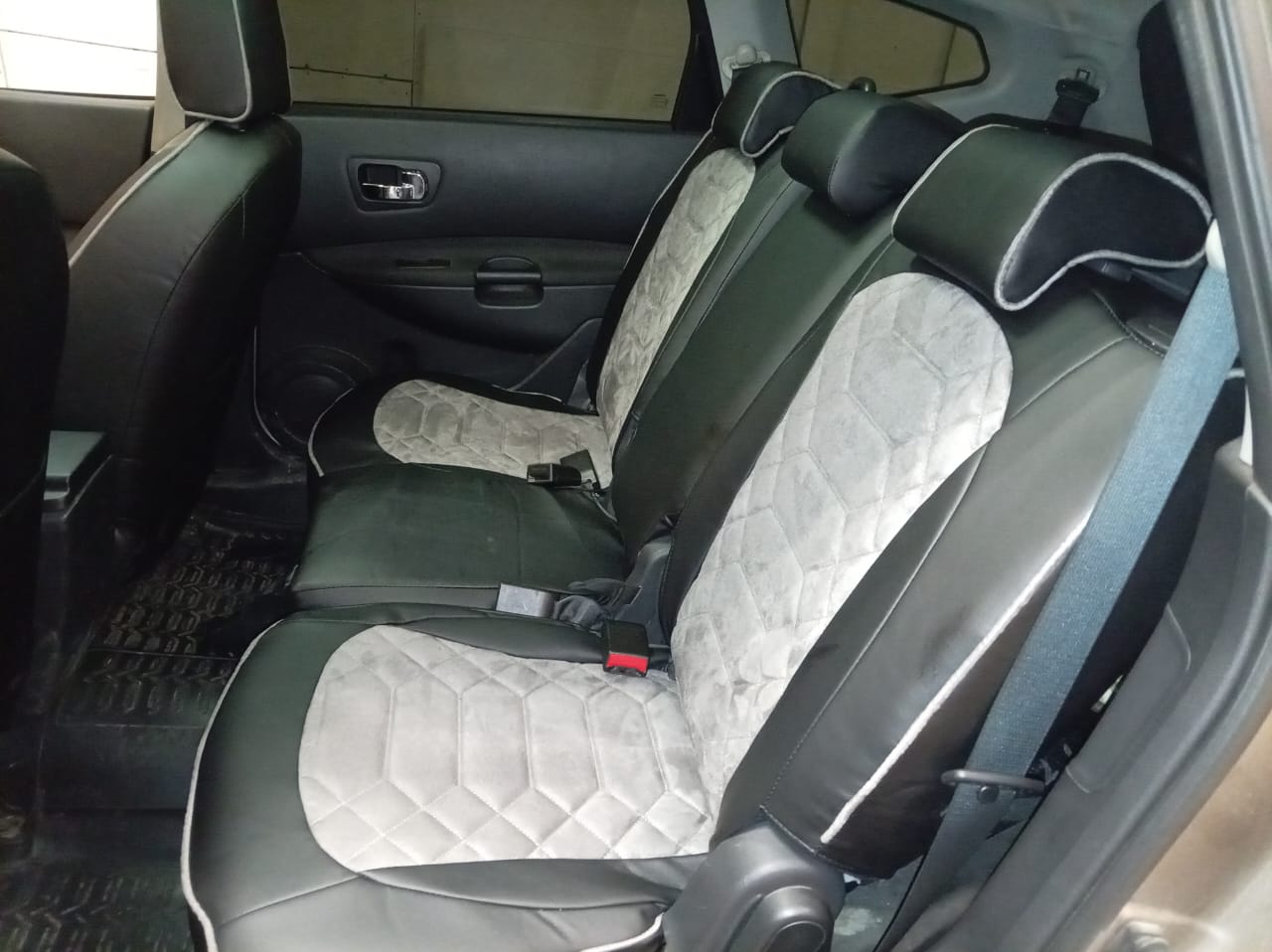 Чехлы из экокожи Nissan Qashqai +2 I+r [J10] 09.2008-11.2014 (Мод.130.0) Автокомфорт