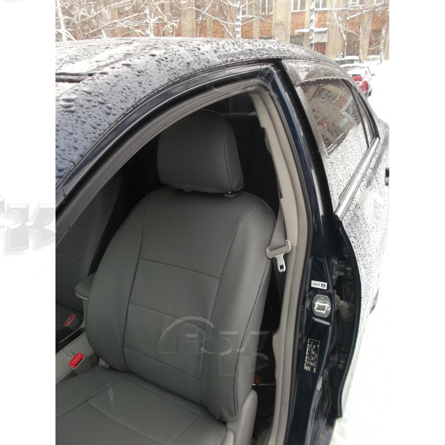Чехлы из экокожи Toyota Corolla Axio 140 2006-2012 с клапаном под подлокотник (Мод.198.0) Автокомфорт