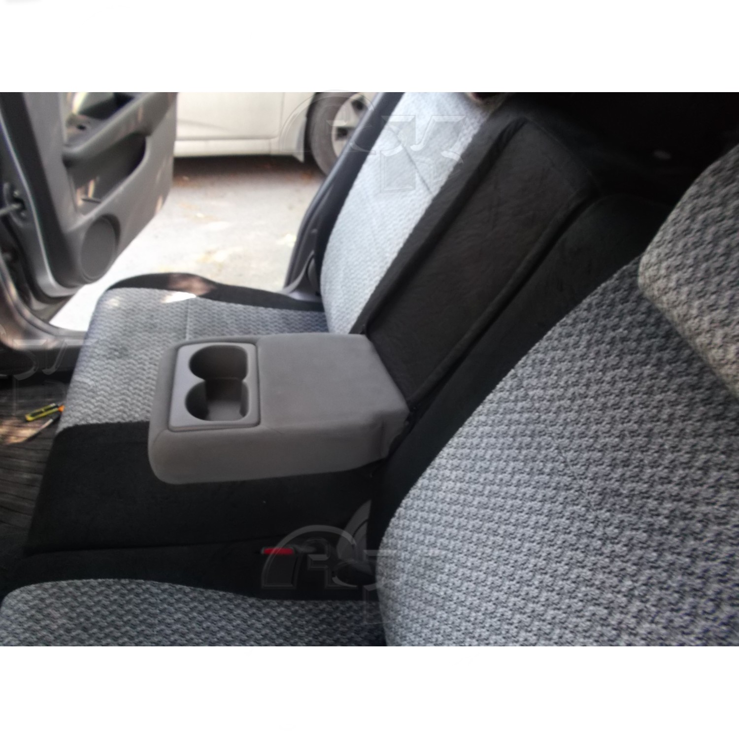 Чехлы из экокожи Honda Stream II [RT] 02.2007-08.2010 40/20/40 (Мод.032.2) - 3 ряда Автокомфорт