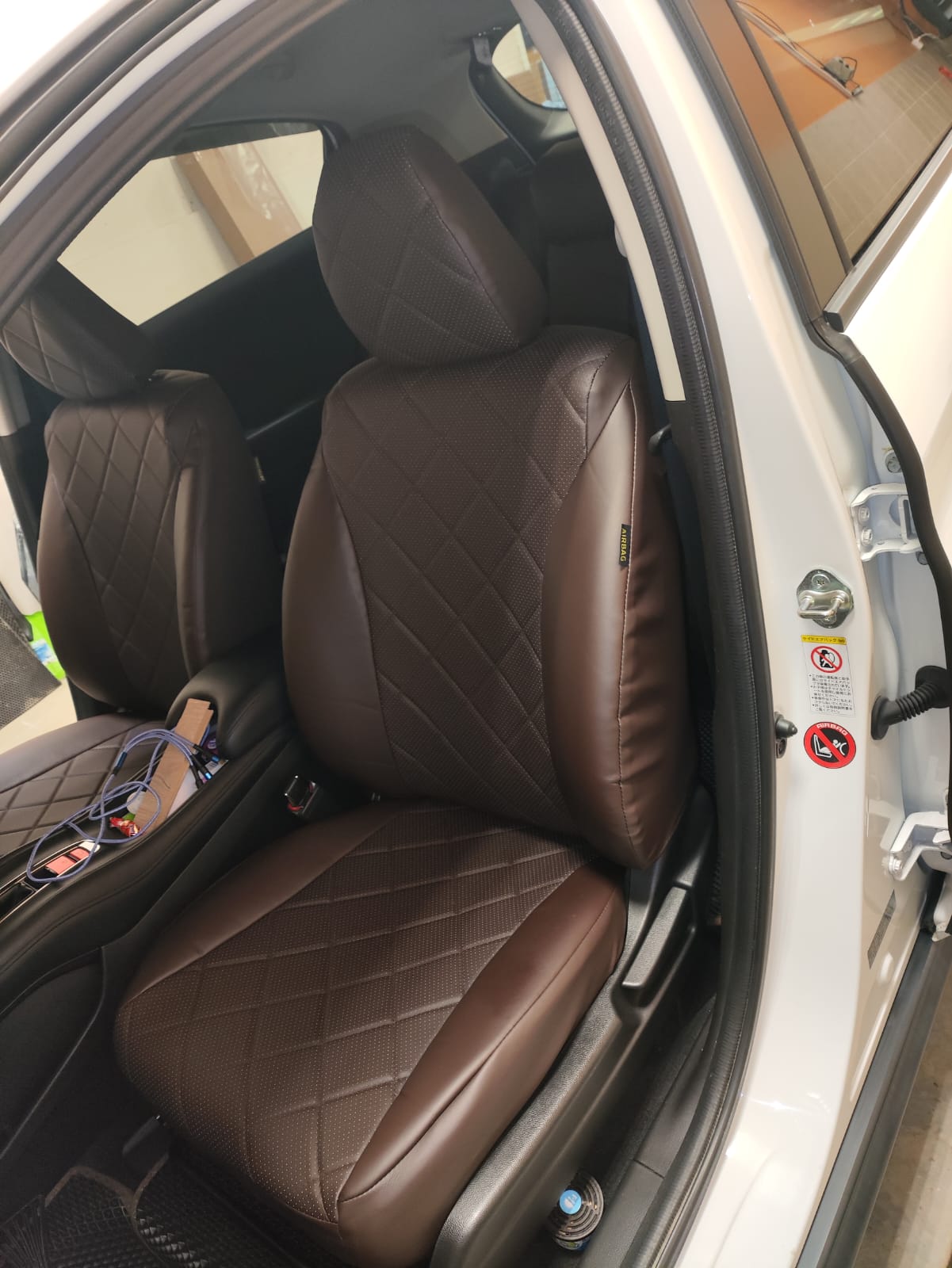 Чехлы из экокожи Honda Vezel / Fit 3 / Shuttle 2013-2018 с подл. Автостиль