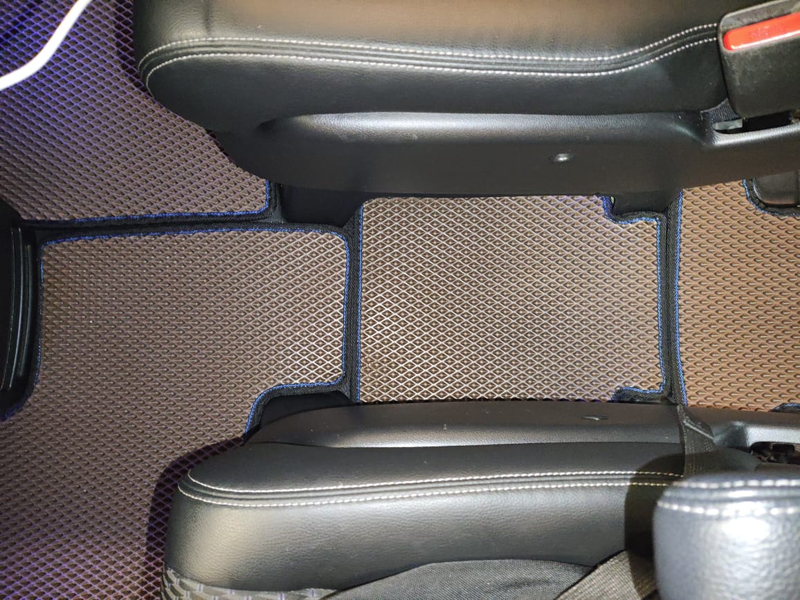 Коврики в салон EVA Honda StepWGN RP5 2015-2021 40/40 НЕ ГИБРИД