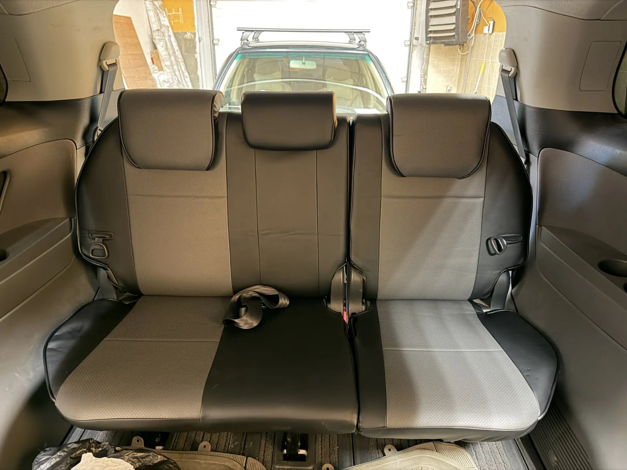Чехлы из экокожи Toyota Estima III+r+r2 [AHR20,XR50] 01.2006-10.2019 40/40 (Мод.419.1) - 3 ряда Автокомфорт