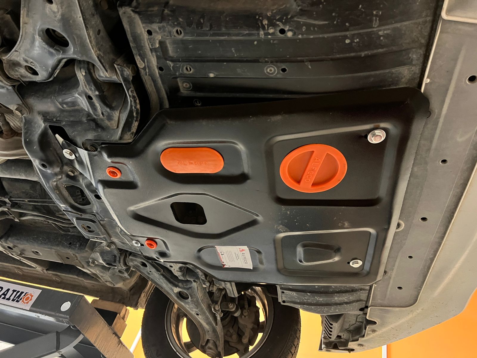 Защита картера и КПП Honda Fit 2 2007 - 2013 (2WD) / Fit shuttle / Freed ( 2WD ) / Freed Spike / Insight  сталь 2мм