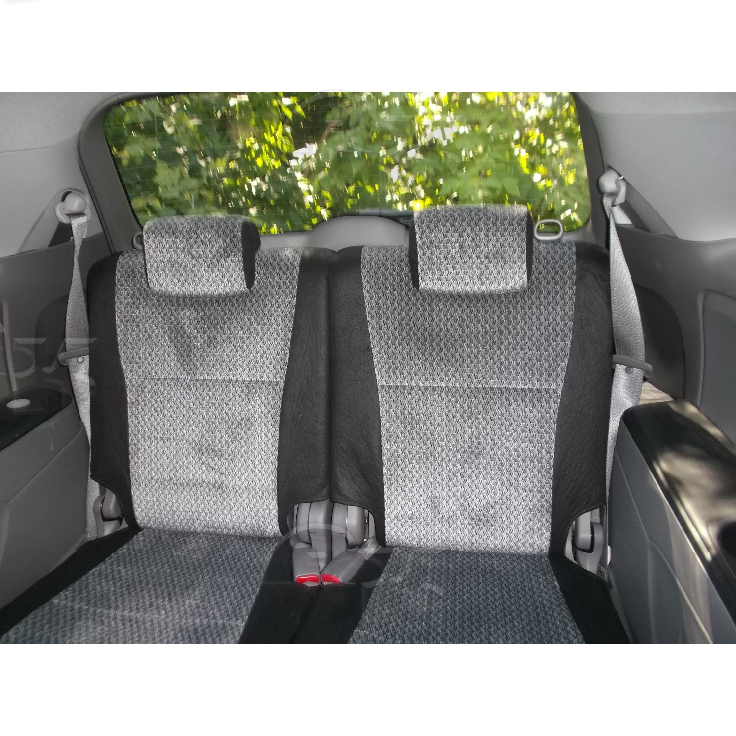 Чехлы из экокожи Honda Stream II [RT] 02.2007-08.2010 40/20/40 (Мод.032.2) - 3 ряда Автокомфорт