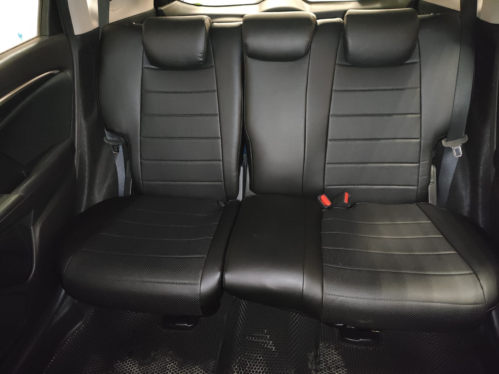 Чехлы Honda Fit 3 60/40 2013-19 / Shuttle без подл. Автостиль