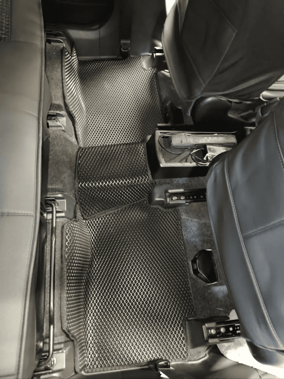 .Коврики в салон 3D EVA Toyota Wish 4WD 25 2009 - 2017 (С ПОДСТАКАННИКОМ)